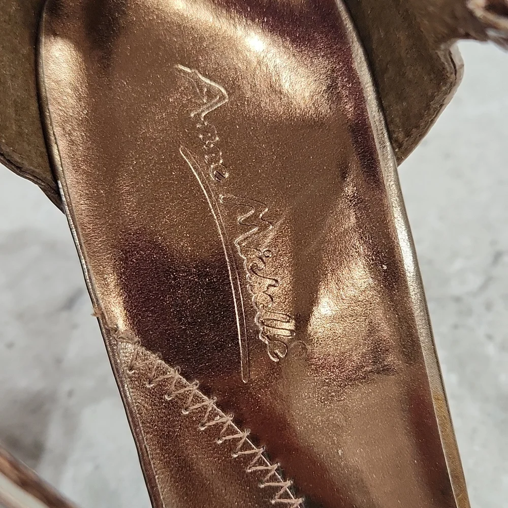 Never Worn Vintage Wedges - Picture 5 of 15